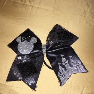 disney land cheer bow